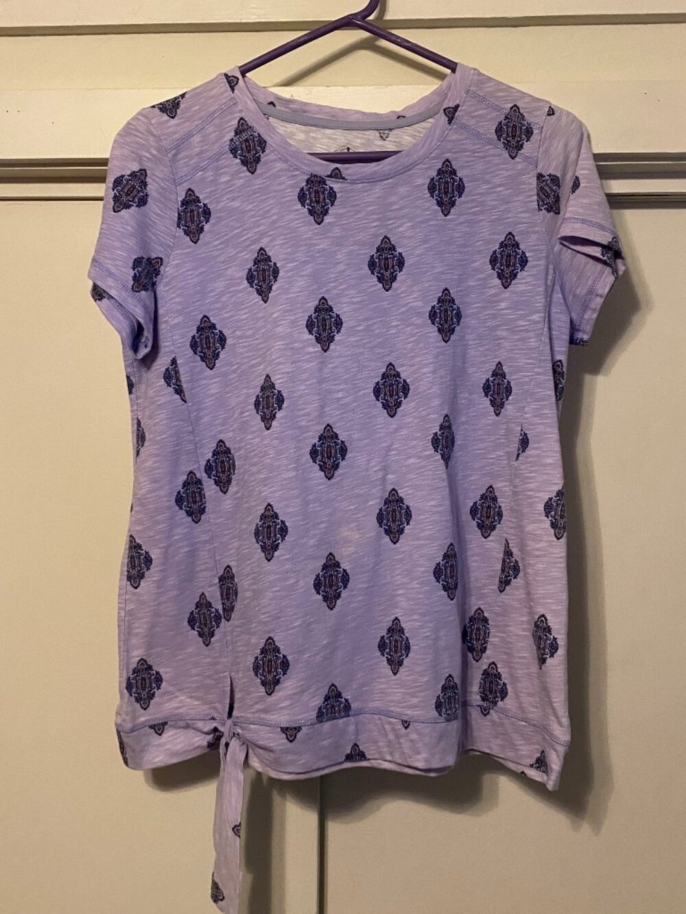 St. John's Bay, lilac tunic w/deep purple designs, size L